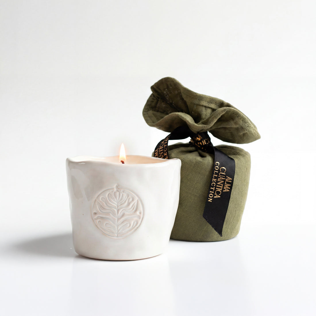 BOUGIE CANTIQUE OLEA - BOIS D'OLIVIER & ORANGE